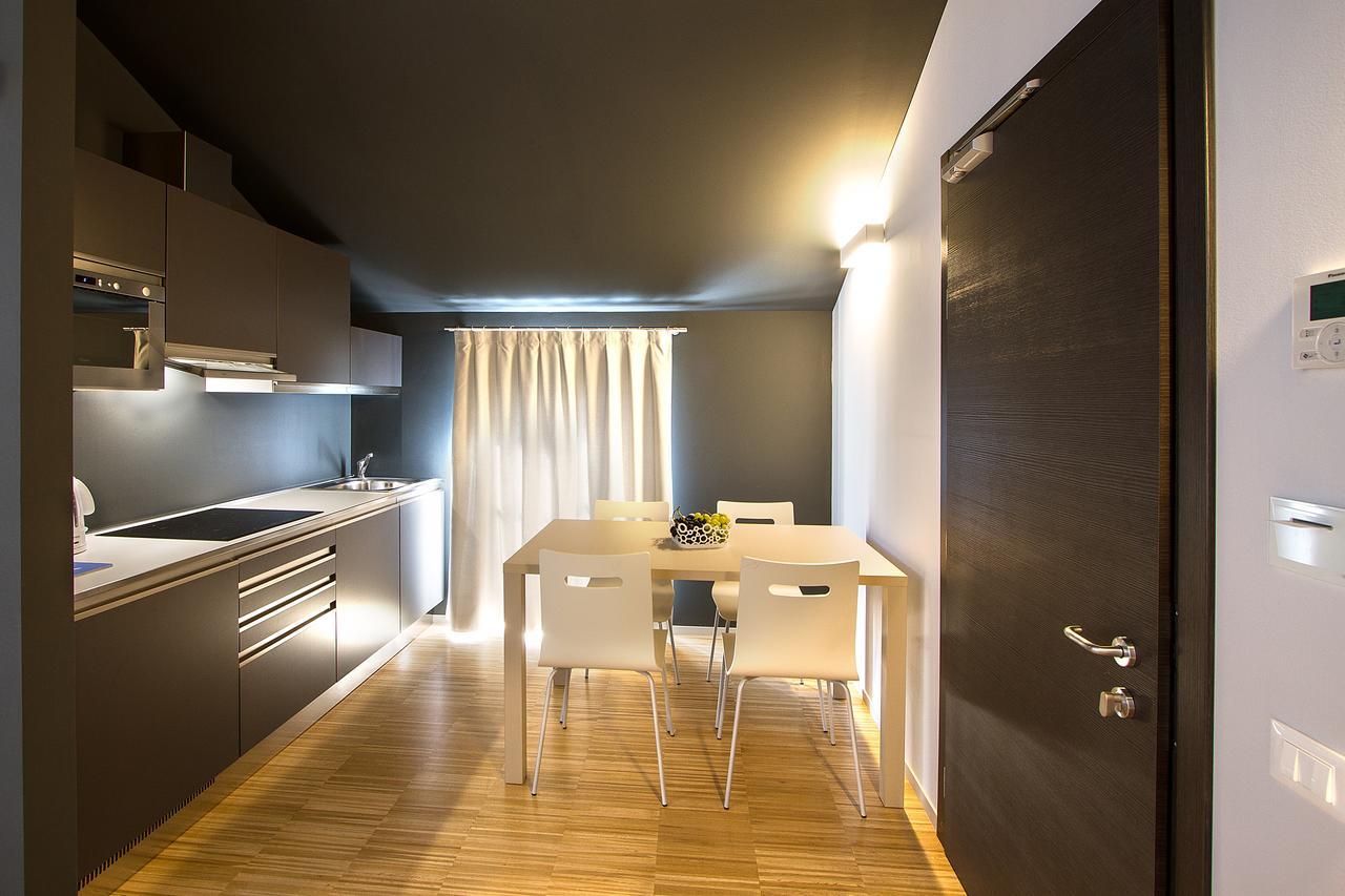 Bleu Aparthotel